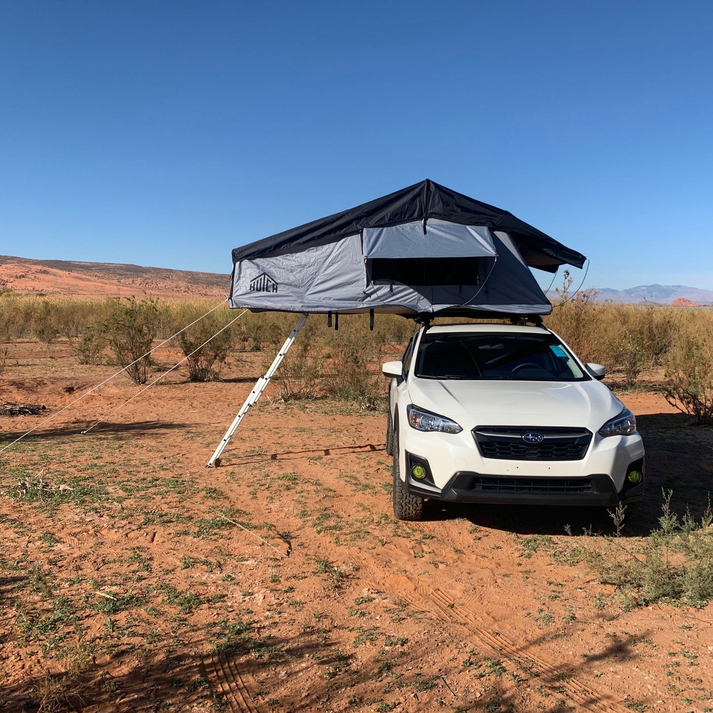 Ontario 4: The 4 Season Roof Top Tent With Skylights