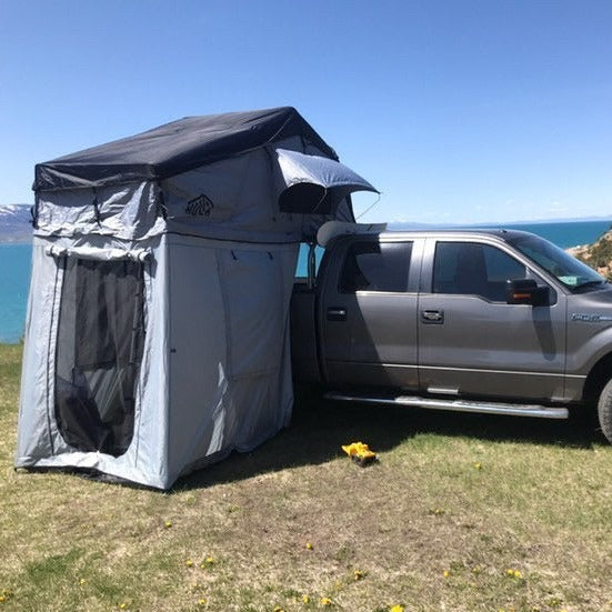 Ontario 4: The 4 Season Roof Top Tent With Skylights