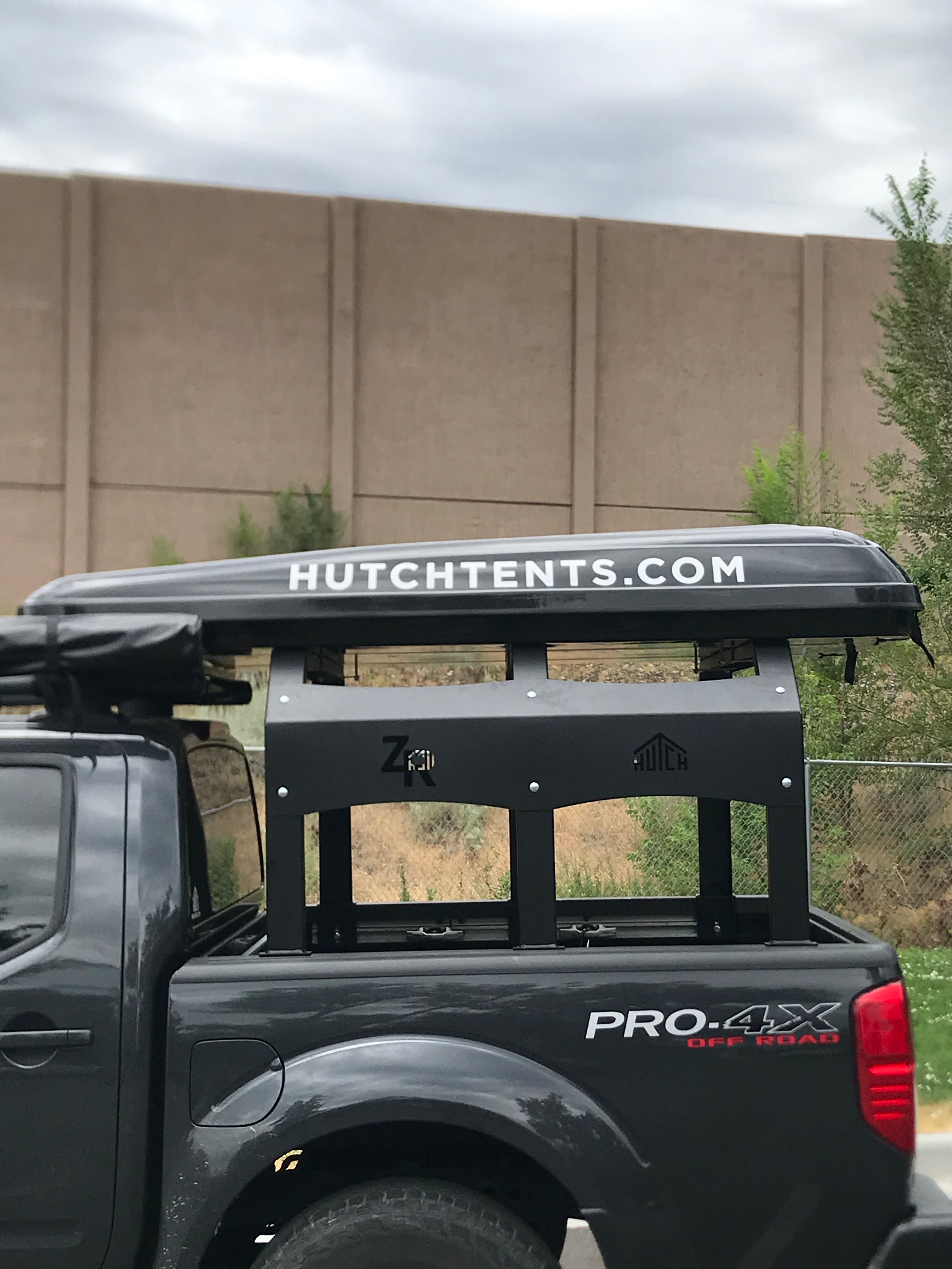 High Style RTT Universal Truck Bed Rack Hutch Tents